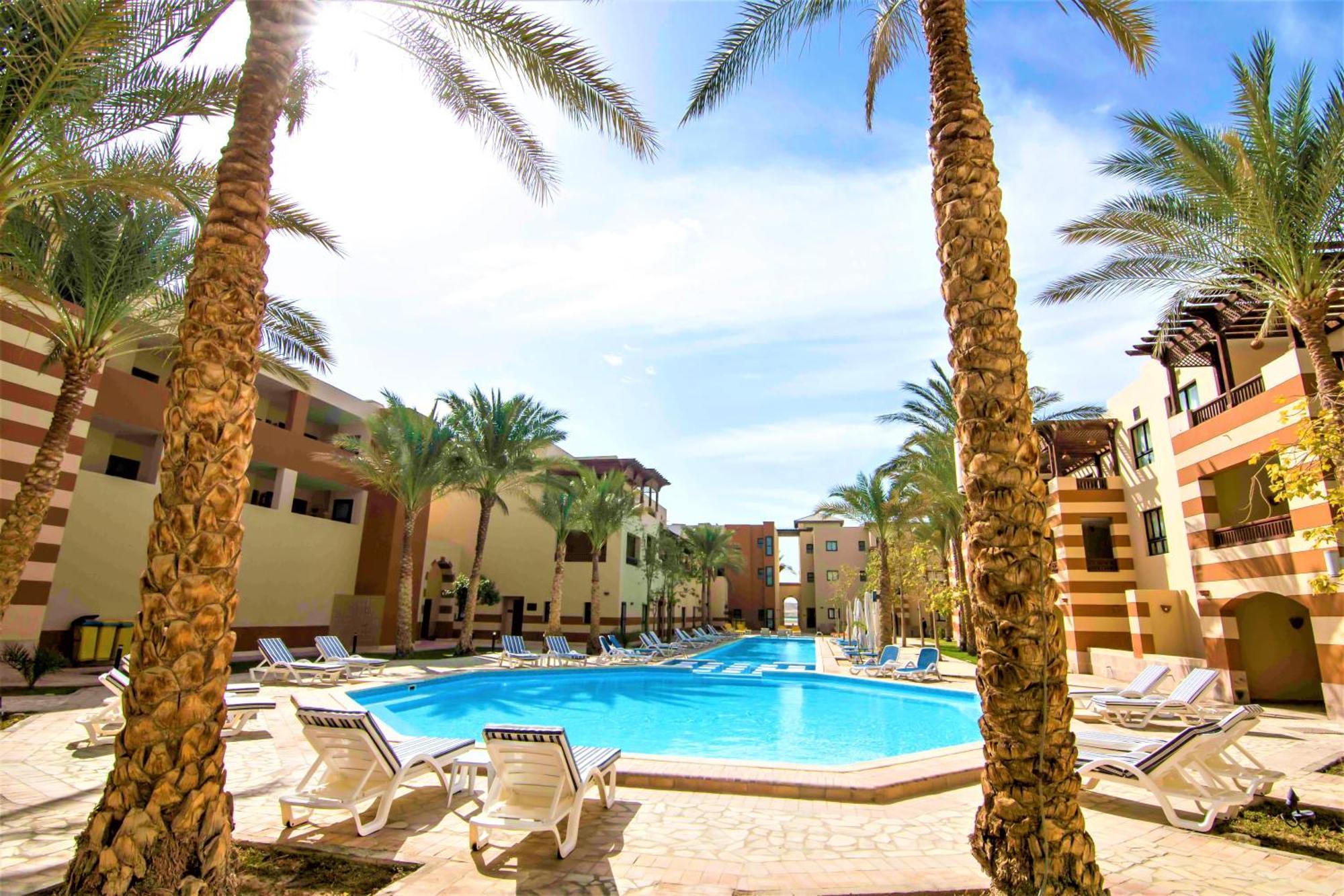 Marina Residence Suites Port Ghalib Exterior photo